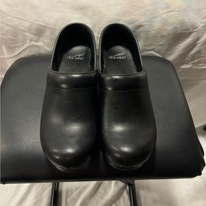 Dansko Black Clogs - Women’s- Size EU-39, US 8.5